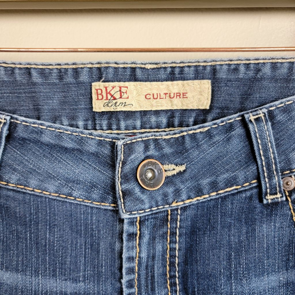BKE 34 Culture Bootcut Boot Cut Medium Wash Mid Rise Stretch Jeans Distressed - Picture 2 of 15